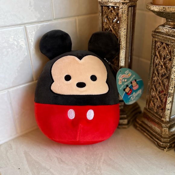 Disney Mickey Mouse Squishmallow - Picture 5 of 6